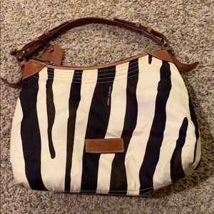 dooney and bourke purse